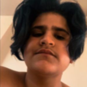 Meet your Posher, Navid